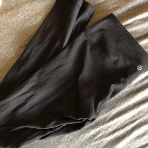 Lululemon wunder unders size 4